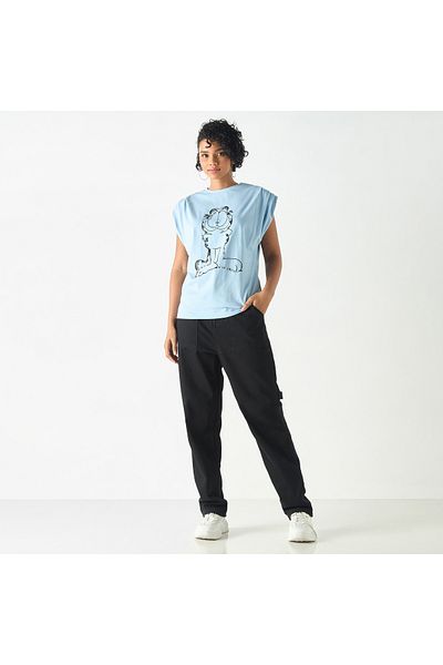 SP Characters Garfield Print T-shirt With Extended Sleeves