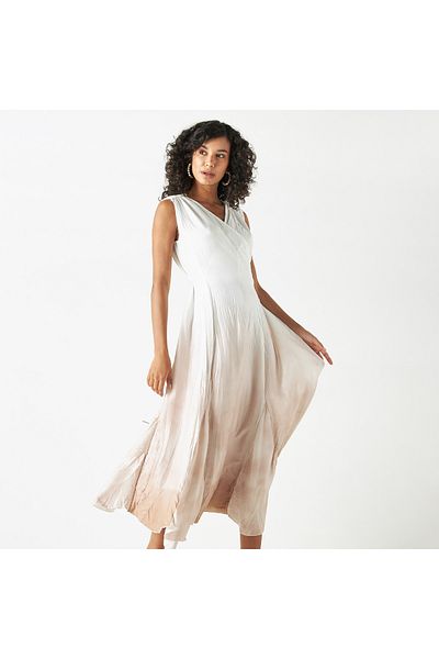 Iconic Ombre Sleeveless Midi Wrap Dress With Tie-up Detail