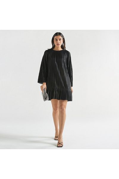 FAV Pleated A-line Dress With Flared Sleeves And Round Neck