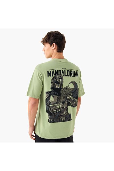 SP Characters تي شيرت بطبعة The Mandalorian بأكمام قصيرة ورقبة دائرية