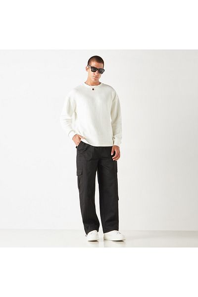 Iconic Solid Relaxed Fit Pants With Pockets