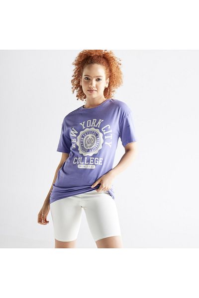FAV Graphic Print T-shirt With Crew Neck And Drop Shoulder Sleeves