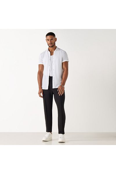 Iconic Slim Fit Textured Shirt With Short Sleeves And Button Placket