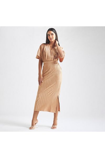 FAV Textured Skirt With Semi-elasticated Waistband And Slit Detail