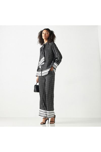 Iconic All-over Print Top With Pussybow Neck And Long Sleeves
