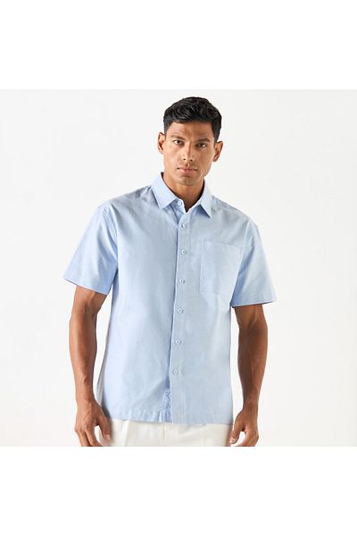 Iconic Solid Shirt With Short Sleeves And Pocket