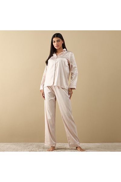 FAV All-over Animal Print Long Sleeve Shirt And Elastciated Pyjama Set