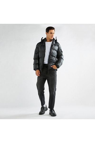 FAV Solid Zip Through Puffer Jacket With Hood And Pockets