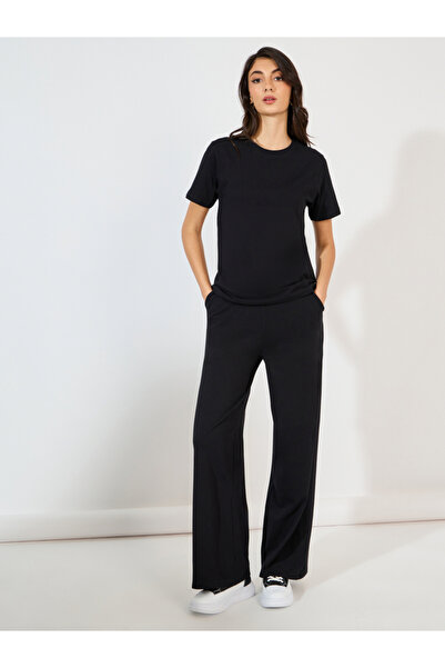 Styli Short Sleeve Crew Neck T-Shirt And Wide Leg Joggers Co-Ord Set