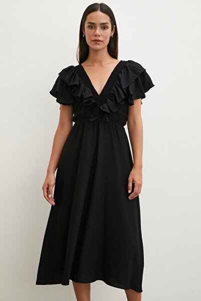 TRENDQUEL Fırfır Detaylı V Yaka  Gipeli Keten Elbise Siyah