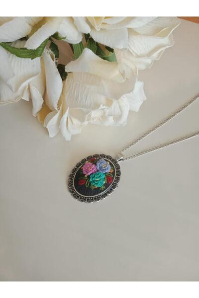 MODA El yapımı iğne oyası kolye