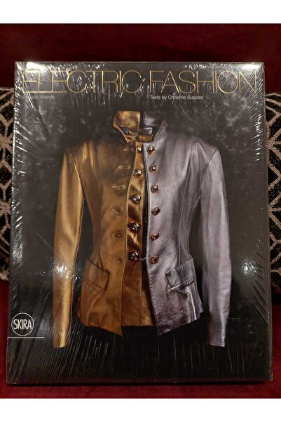 Elektric Fashion Aksesuar Kitap