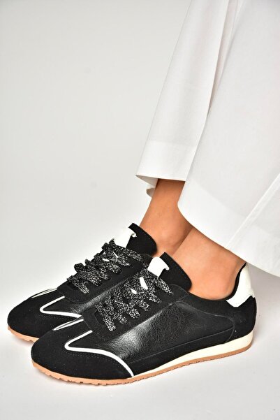 Fox Shoes U820730509 Чорні жіночі спортивні кросівки