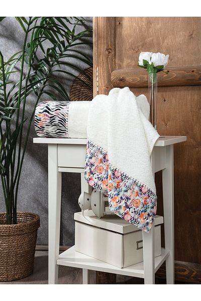 Sevim Bamboo and Cotton Satin Bath Towel Set - Zebra Pattern, Super Absorbent - Tivoli & Monaco
