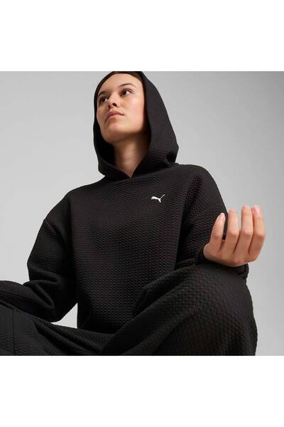 Puma Q4 Studio Textured Kadın Siyah Sweatshirt (525756-01)