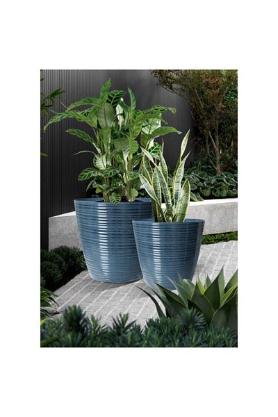 SERENE Durable and Elegant Design Round Resin Planter