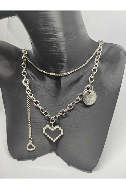 seltuğ قلادة سلسلة سميكة مع قلب معلق