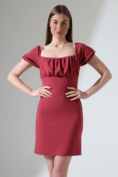 Deafox Φόρεμα από εισαγόμενο κρεπ ύφασμα Dusty Rose με τετράγωνο γιακά με χαμηλή πλάτη
