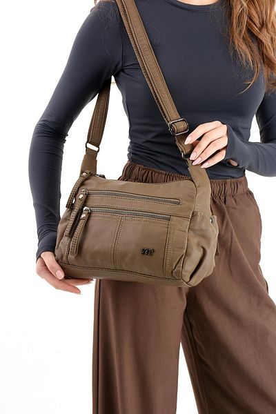 571 Collections Çanta Чанта за през рамо от изкуствена кожа, цвят норка (модел: 571-13-10M)