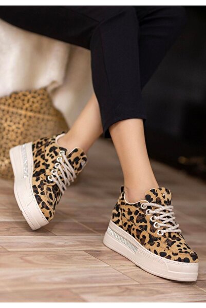 BESKAR Lulu Leopard Suede Lace-Up Leopard Suede Sports Unisex Shoes – Non-Slip Sole
