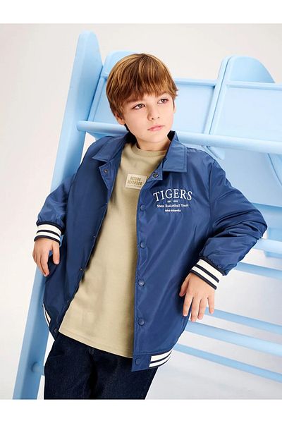 LC Waikiki LCW Kids Marineblauer Jungenmantel mit Hemdkragen