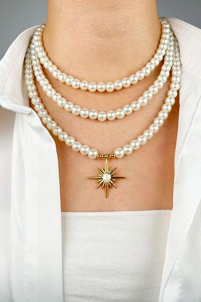Sose Moda Three Rows Inc Necklace - White with Enameled Northern Star