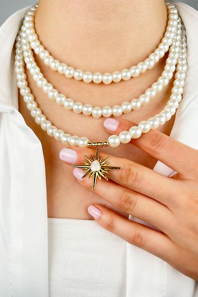 Sose Moda Three Rows Inc Necklace - White with Enameled Northern Star