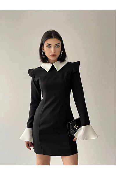 Afiş Butik Negru Alb Detaliu Auriu Guler Cămașă Scurtă - Rochie Lungă