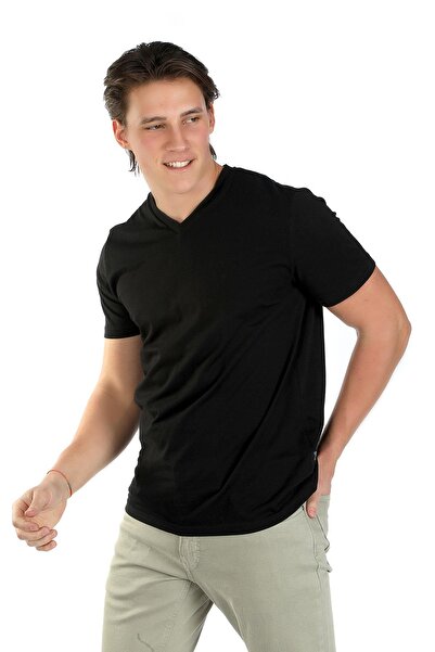 Lee Cooper Ανδρικό μπλουζάκι Jonat με λαιμόκοψη σε μαύρο χρώμα
