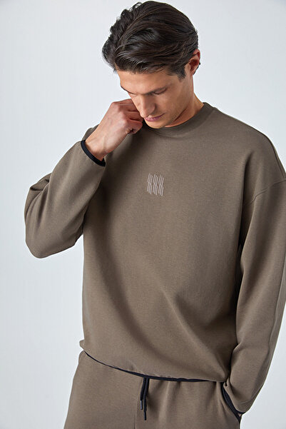 GRIMELANGE PLEMON Ανδρικό φούτερ με λαιμόκοψη με μακρύ μανίκι με λεπτομέρεια Oversize σκούρο καφέ