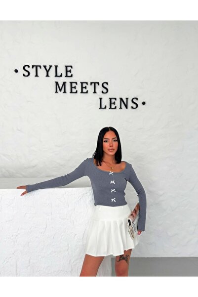 AURAN COUTURE Women's Bow Detailed Crew Neck Corded Blouse