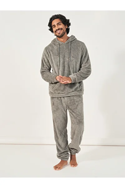Styli Fleece Hoodie & Cuffed Joggers Set