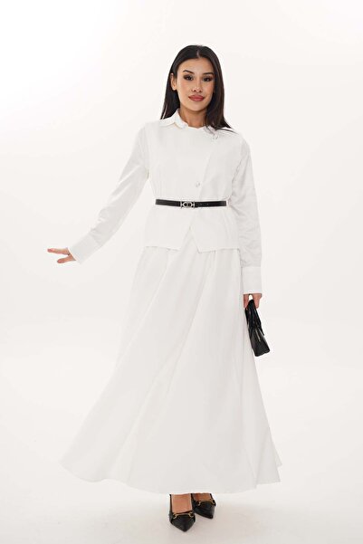 The Moda Set dublu cu vestă albă cu curea și fustă