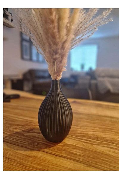 3D Brothers Modern Fluted Vase Luxurious Artistic Touch for Decor