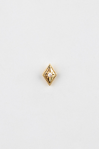 Sortie Aksesuar Kutup Yıldızı Figürlü Baklava Desen Zirkon Taşlı Paslanmaz Çelik Minimal Tragus Kıkırdak Küpe