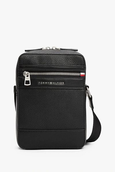 Tommy Hilfiger Men's Pebble Grain Black Reporter Bag