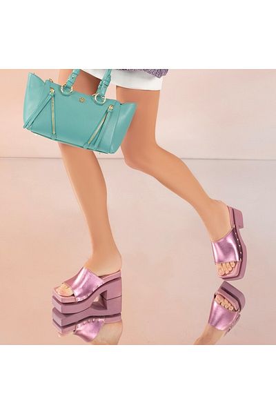 Desa Women's Pink Heeled Leather Slippers
