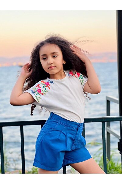 Hilal Akıncı Kids Біла блузка з вишивкою для дівчинки, кольорові шорти з кишенями, капелюшок, комплект з 3 предметів