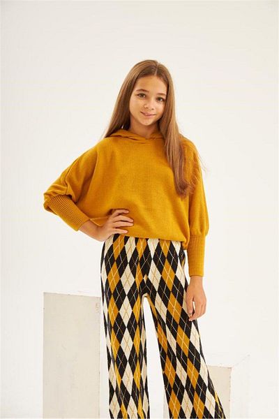 Hilal Akıncı Kids Girl's bat sleeve knitwear sweater diamond patterned pants 2-piece set