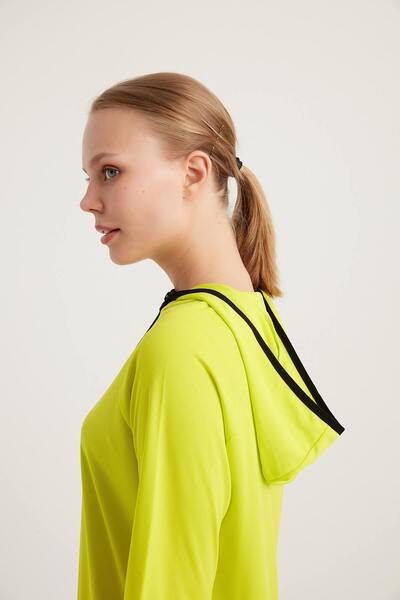 FD SPORTS Aura-Tech Quick Dry Cross Zipper Tracksuit Top - Yellow