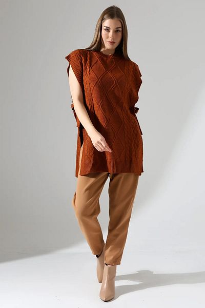 Özman Butik Diamond Pattern Sweater with Side Tie