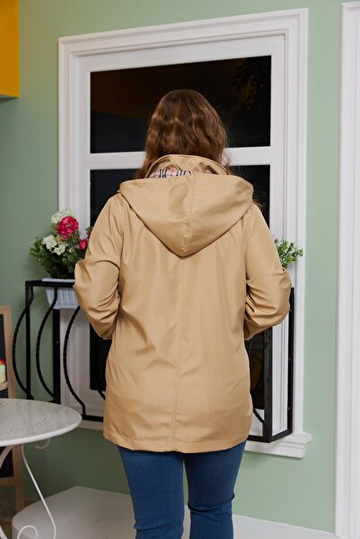 RMG Large Size Beige Trench Coat with Inner Lining Plaid Detail