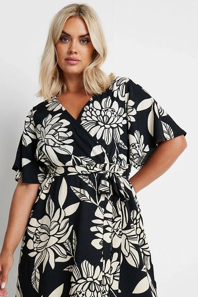 Stil Diva Plus Size Short Sleeve V Neck Belted Wrap Dress 137987