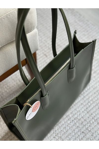 BAGLOVİS Lacquered Leather Scratch Resistant Large Khaki Women's Shoulder Bag