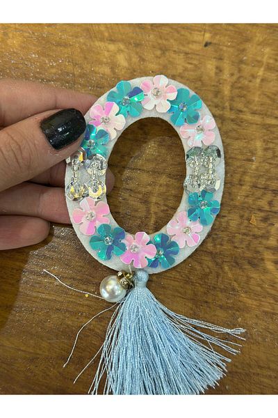 Gönülden Tasarım Flower Sequin Sequin Tassel O Letter Coat of Arms Sewing Applique 8X7 cm