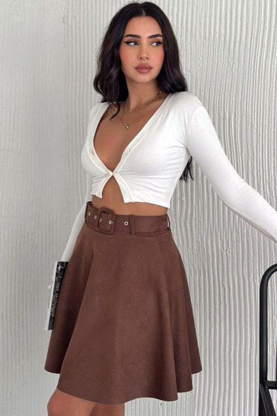 MissThetis Yüksek Bel Kalın Kemerli Cepsiz Salaş Kloş Kesim Diz Üstü Boy Süet Kumaş Şık ve Cool Rahat Etek