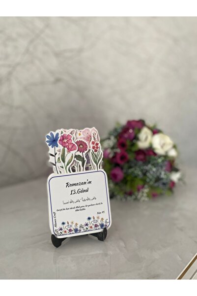 AHSENCE Ramazan takvimi, çiçekli masa takvimi, Kuranı Kerim’den hergüne bir dua