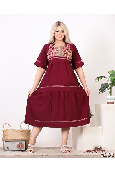 Genrics Comfortable and flowing embroidered cotton midi jalabiya