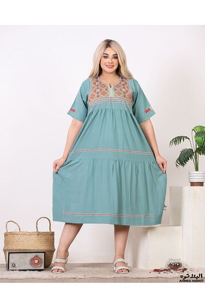 Genrics Comfortable and flowing embroidered cotton midi jalabiya
