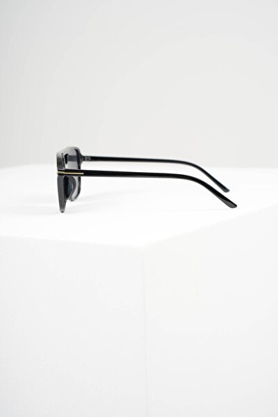 WATCHOFROYAL Royal Eyewear Re3885 - Black Unisex Day Glasses